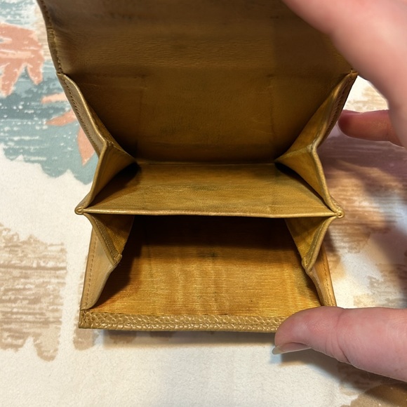 Chanel Double Flap CC Compact Wallet - Picture 5 of 8